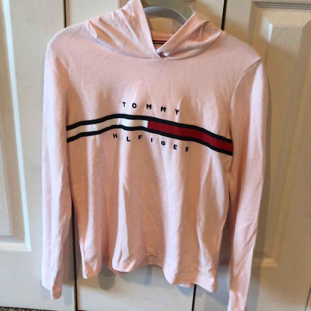 tommy hilfiger lightly worn cropped sweatshirt
